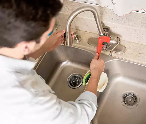 Professional Sink Repair Specialist in Hauppauge, NY: Schedule Reliable Sink Fixing Services with Us