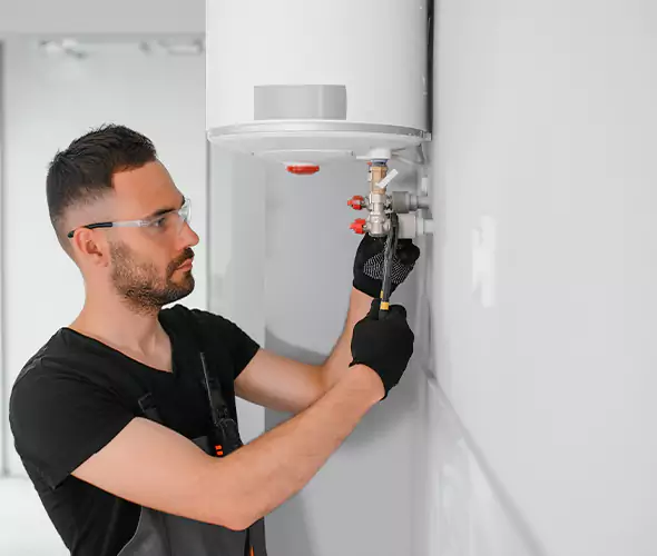 Expert Plumber for Water Heater Expansion Tank Installation in Hauppauge, NY