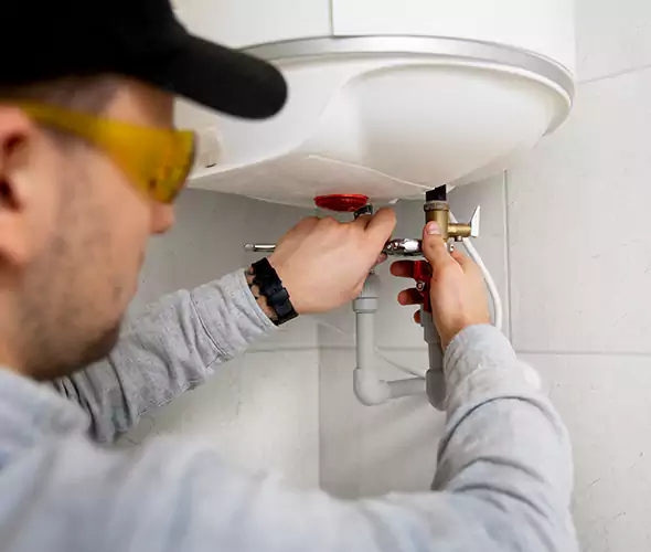Get Affordable Water Heater Repair Service in Hauppauge, NY