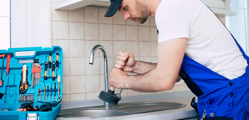 Emergency Plumber in Hauppauge